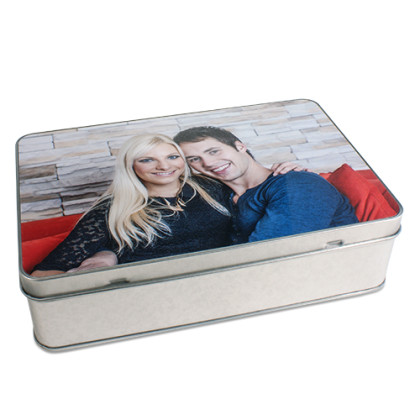 Boite en métal rectangulaire